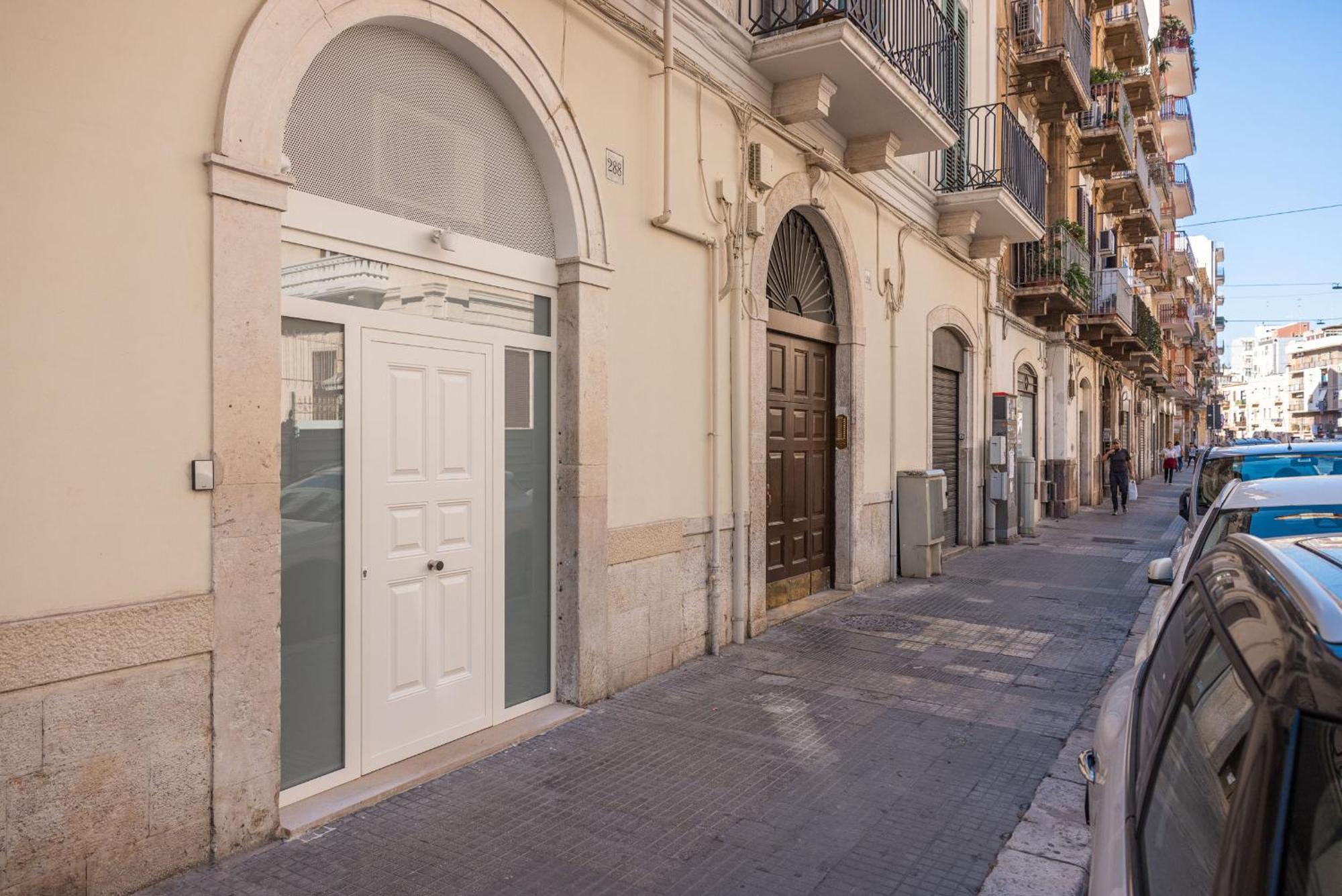 Novum Hospitality Hotel Bari Exterior photo