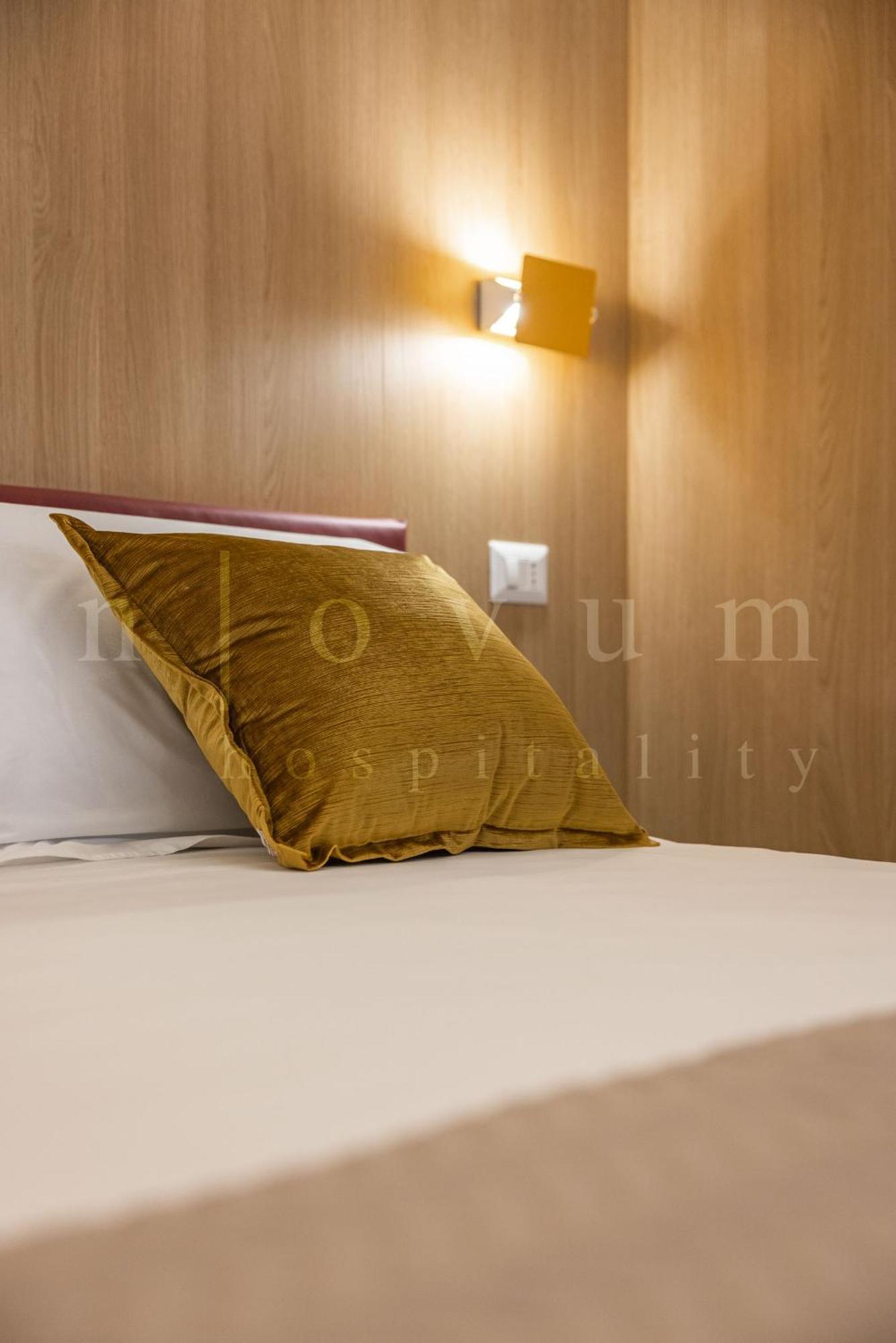 Novum Hospitality Hotel Bari Exterior photo
